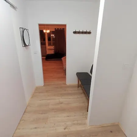 Apartament 아파트